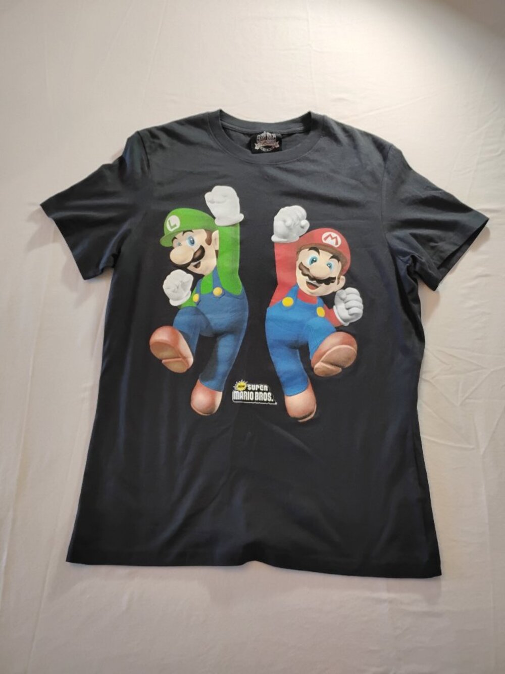 Nointendo Super Mario Bros Graphic Tee Adult SMALL